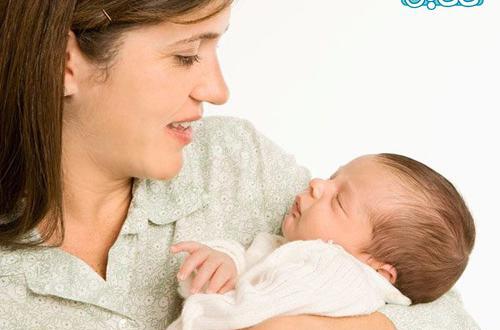عکس مادر بچه بغل
