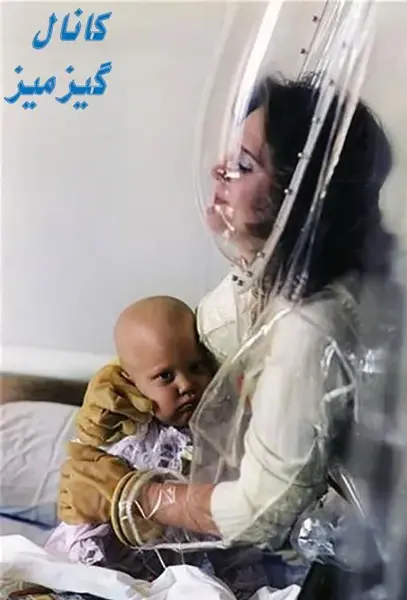 عکس مادر بچه بغل
