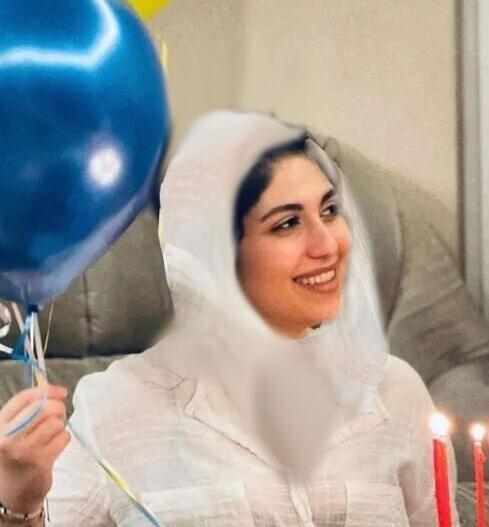 عکس مادر پدر کیسان دیباج
