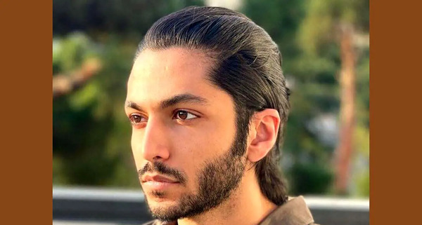 عکس مادر پدر کیسان دیباج