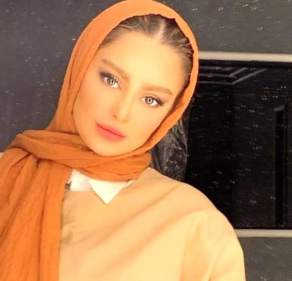 عکس مادر تتلو با سحر قریشی