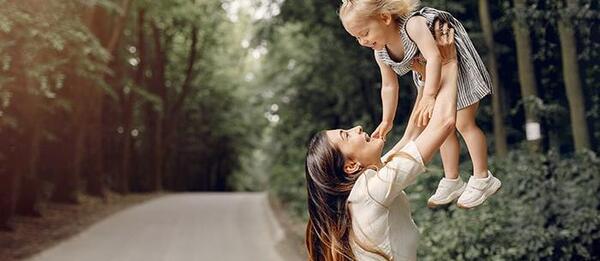عکس مادر برای تصویر زمینه