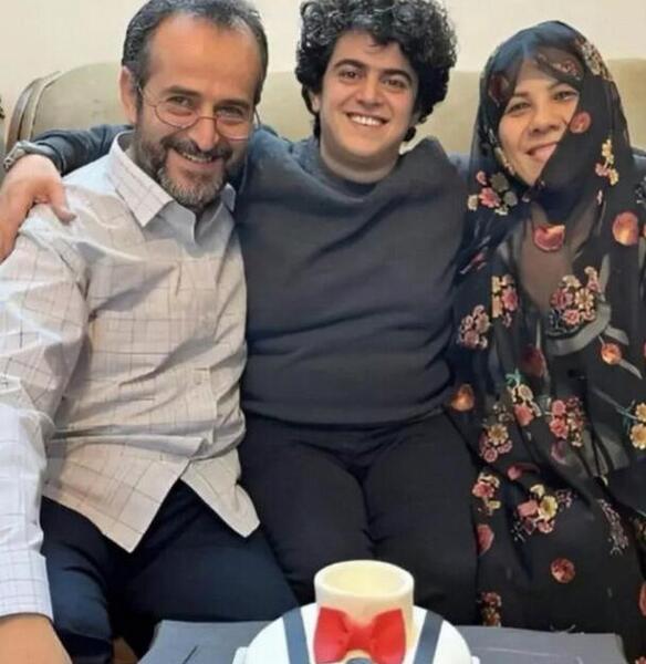 عکس مادر واقعی عمو پورنگ