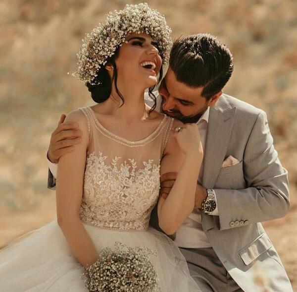 عکس عروس و داماد داخل تالار