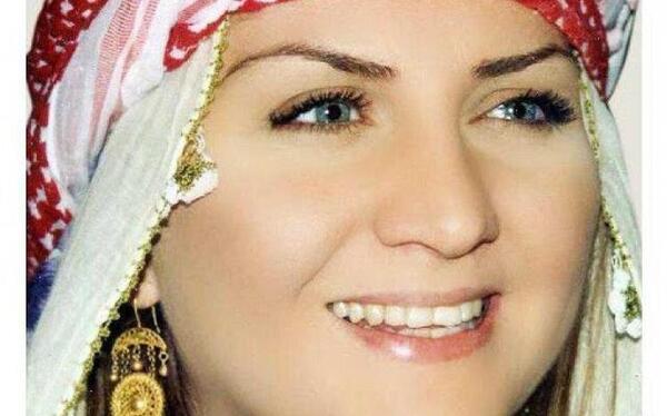عکس سیبل کن خواننده ترکیه