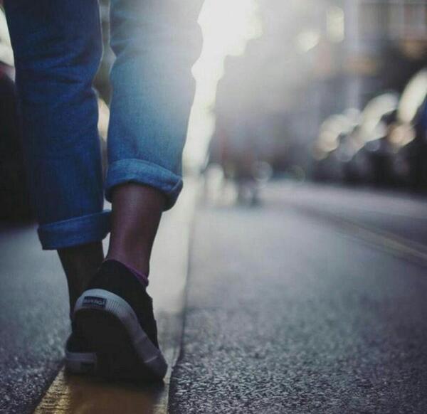 عکس عاشقانه پا بدون متن