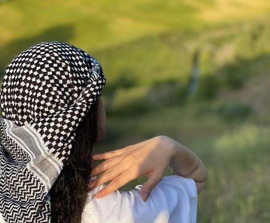 عکس طبیعی دختر برای پروفایل اینستا