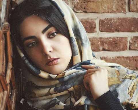 عکس طبیعی دختر برای پروفایل اینستا