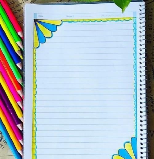 عکس نقاشی کنار دفتر