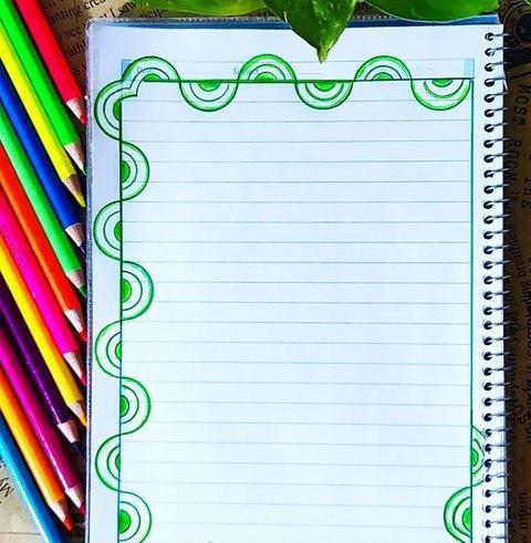 عکس نقاشی کنار صفحه