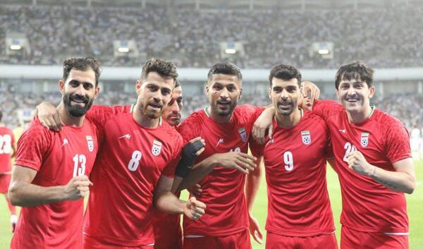 عکس فوتبال ایران و ازبکستان