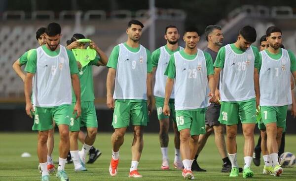 عکس فوتبال ایران و ازبکستان