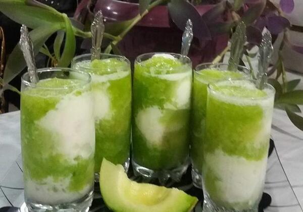 عکس طالبی بستنی