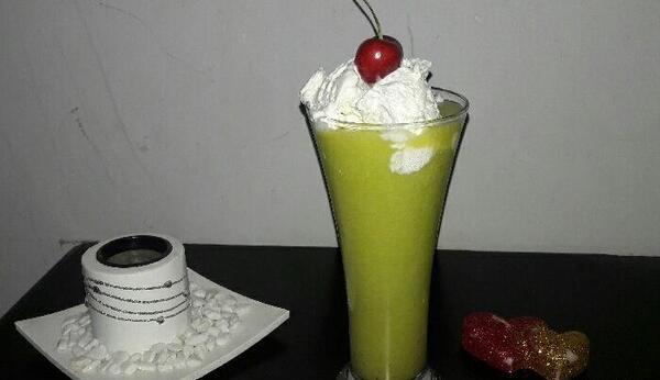 عکس طالبی بستنی