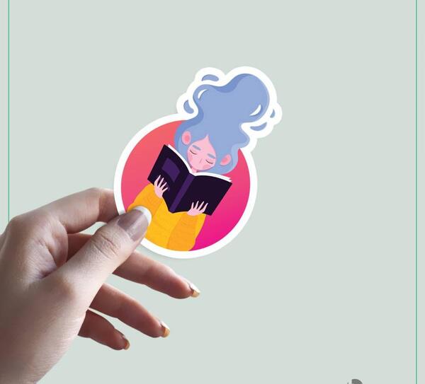عکس فانتزی دختر کتابخوان