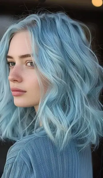 عکس رنگ مو فانتزی ابی