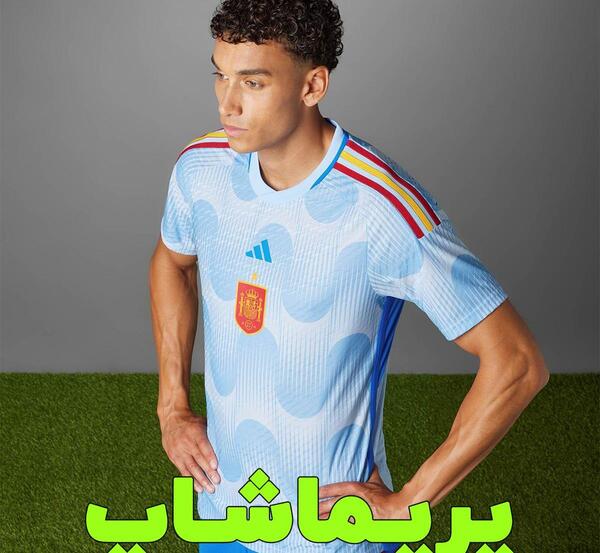 عکس لباس فوتبال اسپانیا