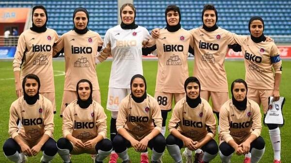 عکس فوتبال بانوان خارجی