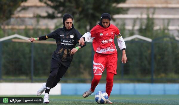 عکس تیم فوتبال بانوان پرسپولیس