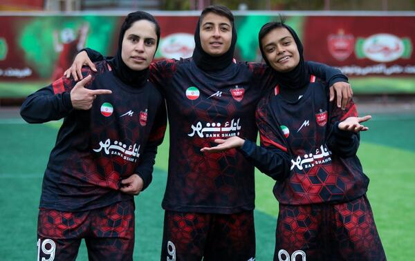 عکس تیم فوتبال بانوان پرسپولیس
