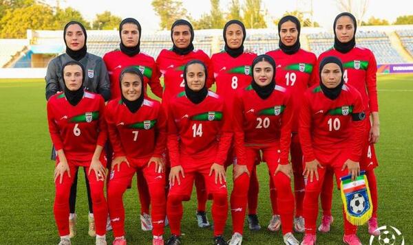 عکس لباس فوتبال بانوان