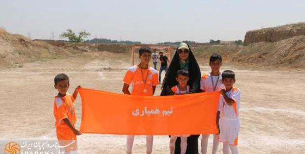 عکس زمین فوتبال بچه ها
