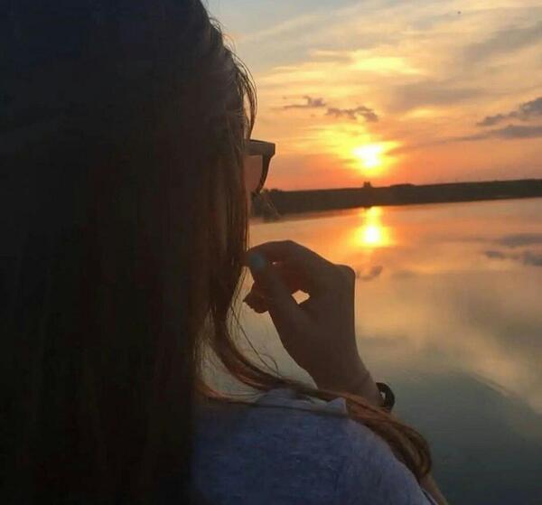 عکس غروب آفتاب در کنار دریا