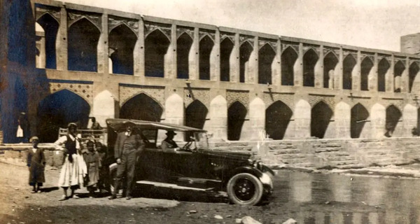 قدیمی ترین عکس پل خواجو
