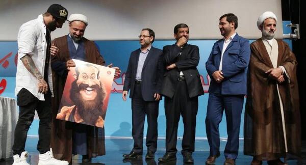 عکس قدیمی تتلو و پیشرو