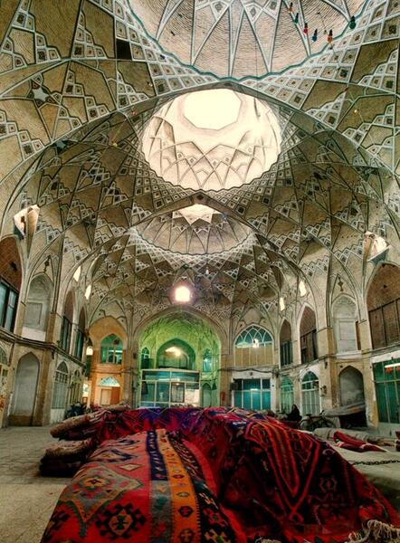 عکس بازار قدیمی قم