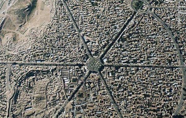 عکس قدیمی شهر همدان