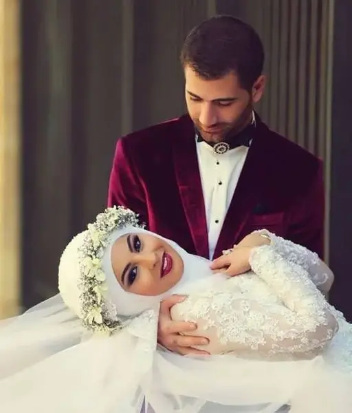 عکس عاشقانه عروس داماد با متن
