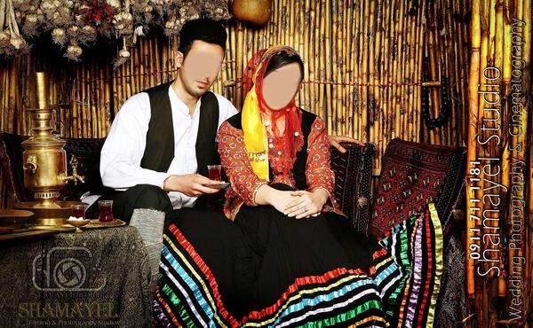 عکس عروس و داماد با لباس محلی