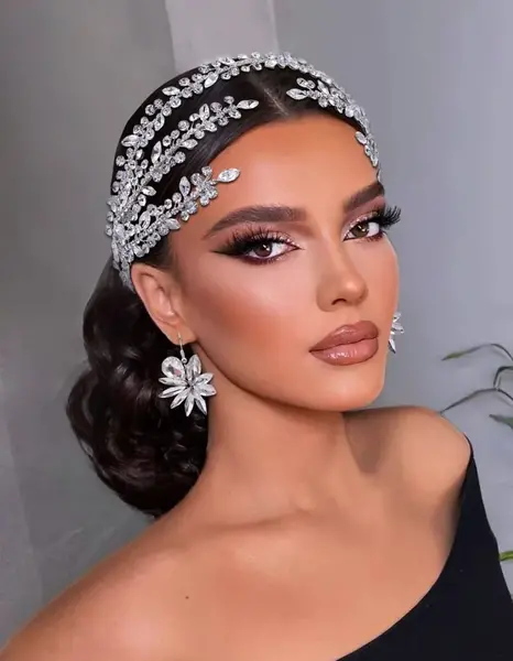 عکس عروس چشم و ابرو مشکی