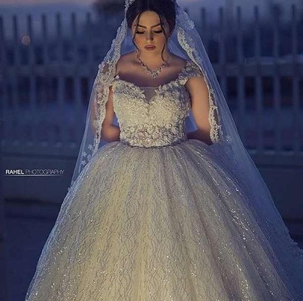 عکس عروس تنها عاشقانه