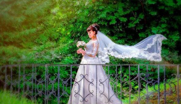 عکس تنهای عروس