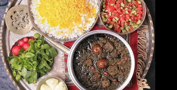 عکس قورمه سبزی با لوبیا قرمز