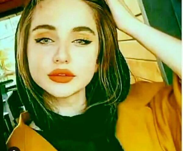 عکس های خیلی قدیمی نیکا فلاحی