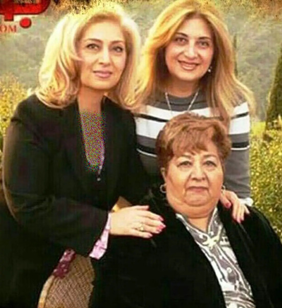 عکس خواننده قدیمی لیلا فروهر