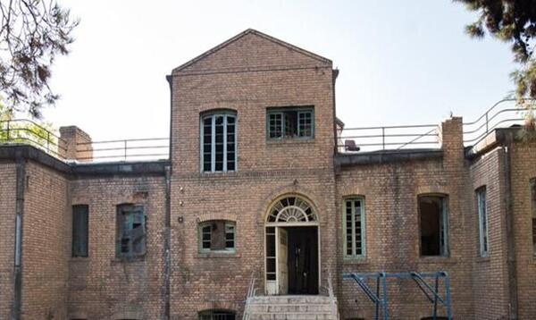 عکس قدیمی دبیرستان البرز