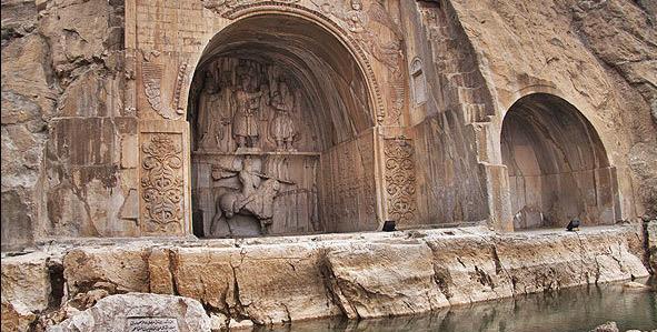 عکس قدیمی از طاق بستان