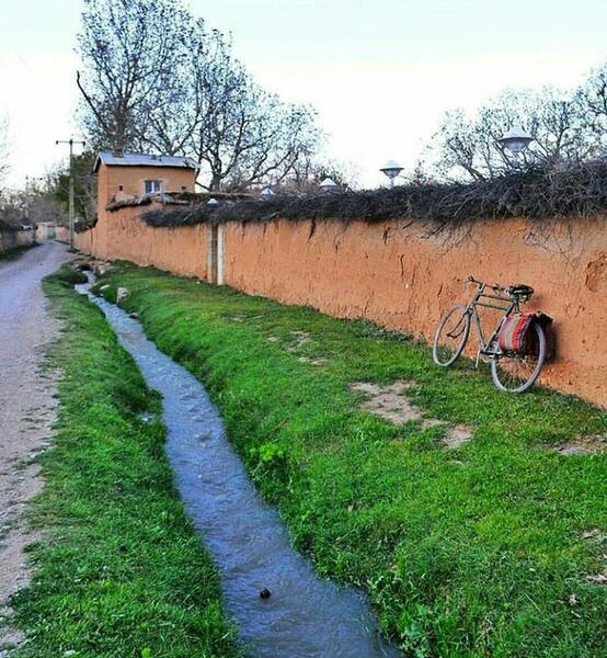 عکس کوچه های قدیمی زیبا