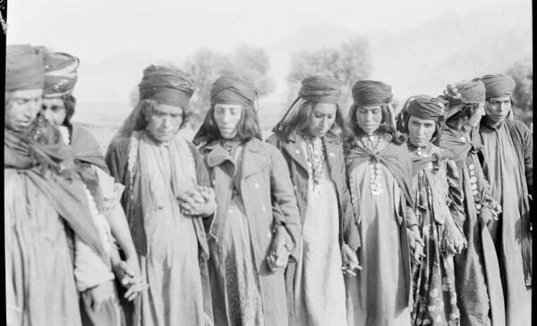 عکس قدیمی زنان لر