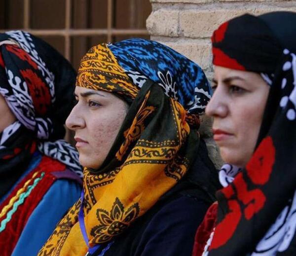 عکس قدیمی زنان لر