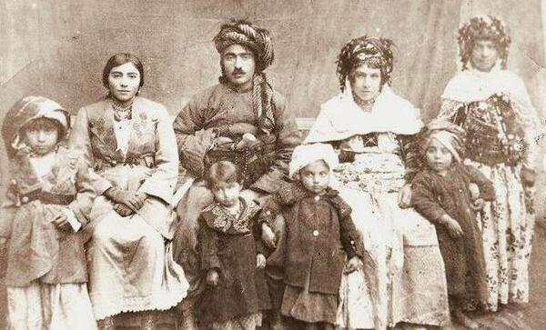 عکس قدیمی زنان کورد