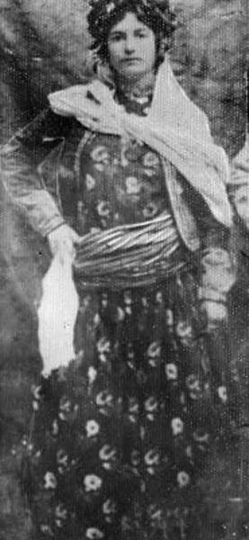 عکس قدیمی زنان کردستان