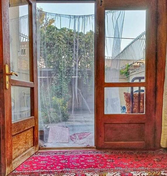 عکس از خانه قدیمی مادربزرگ