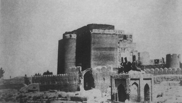 عکس قدیمی ارگ تبریز
