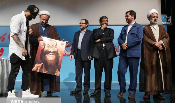 عکس خیلی قدیمی تتلو