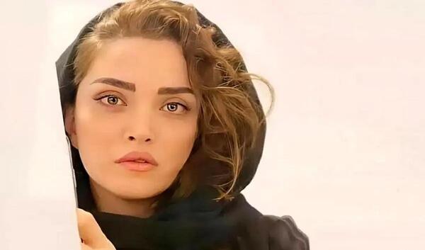 عکس قدیمی از بهنوش طباطبایی